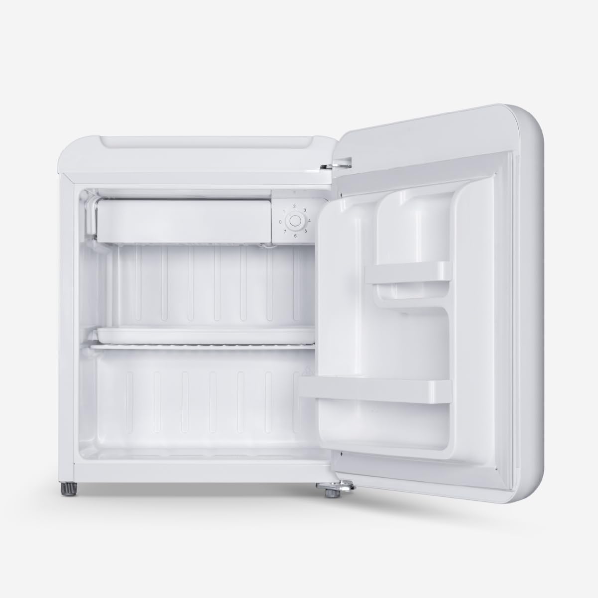Mini Frigorífico UNIVERSALBLUE 48L Blanco – Diseño Vintage, Zona Fría 0 a -3ºC, Silencioso, Bajo Consumo, Congelador Integrado