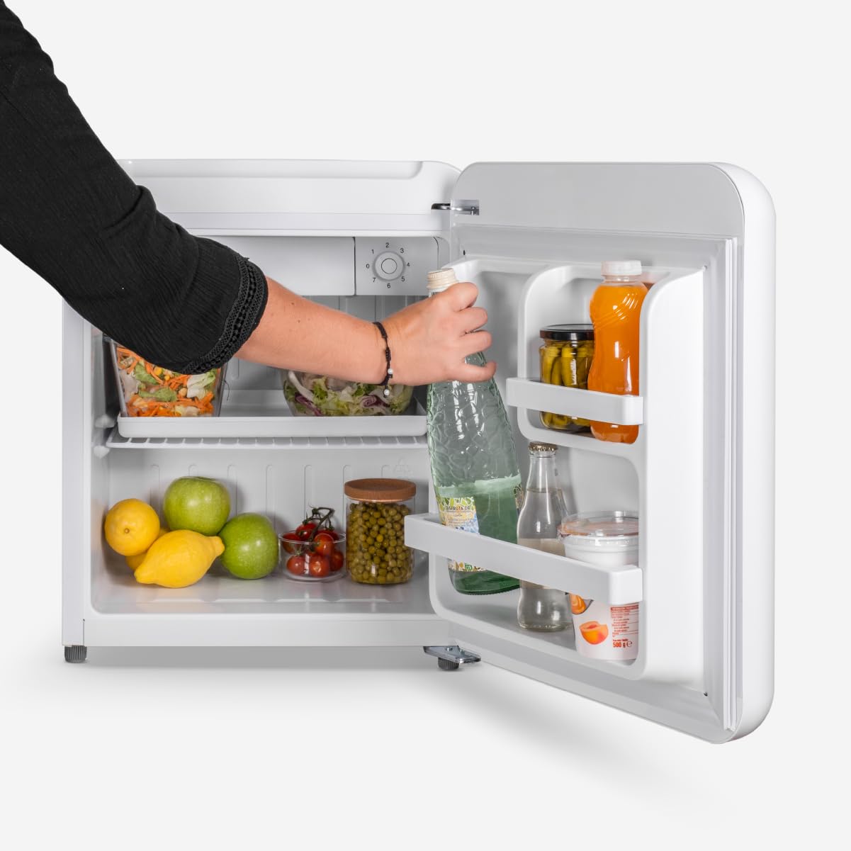 Mini Frigorífico UNIVERSALBLUE 48L Blanco – Diseño Vintage, Zona Fría 0 a -3ºC, Silencioso, Bajo Consumo, Congelador Integrado
